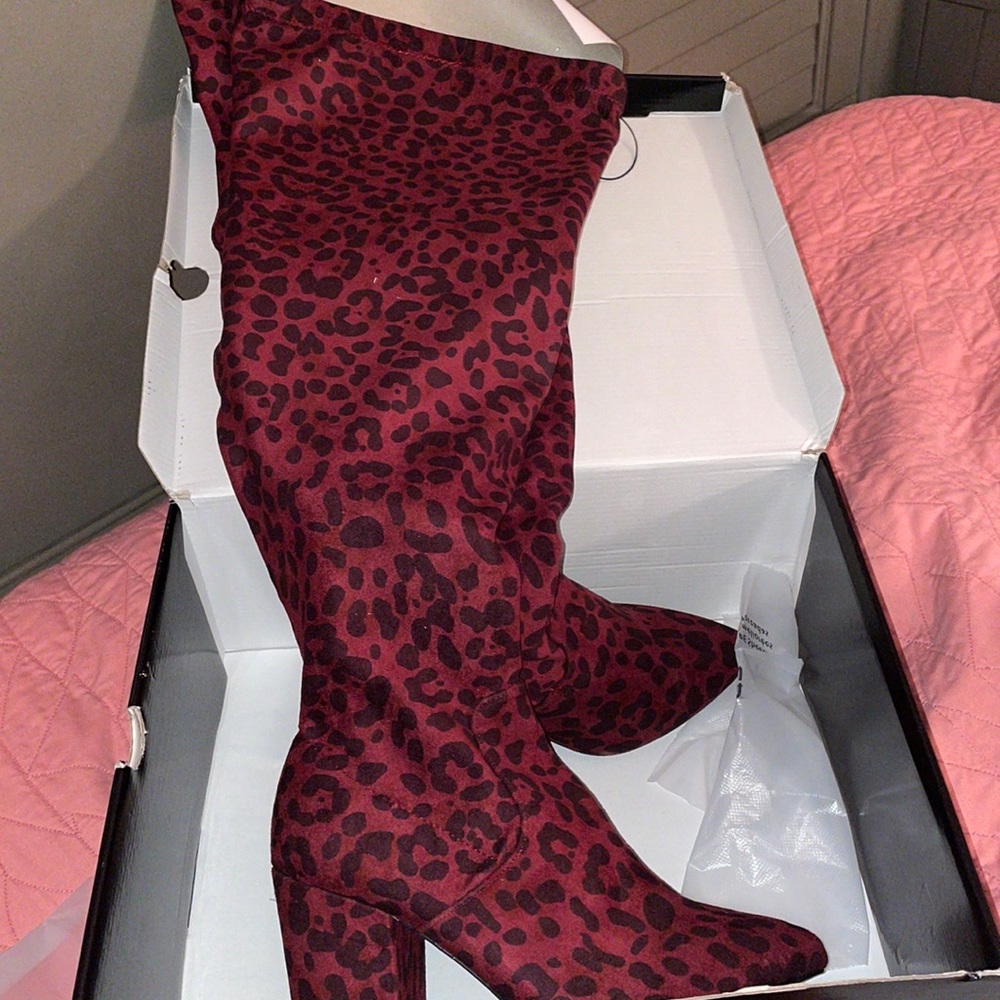 NWT and box TORRID 4B Burg Leopard Stretch Knee Boots. Size: 8